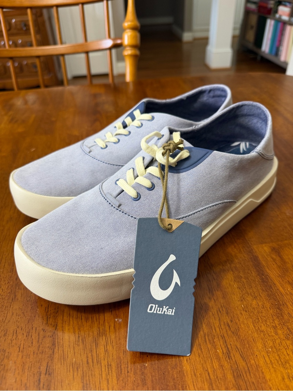 Brand New OluKai Hawaii Men's Tradewind Shoes Size 10.5 10 1/2 MSRP $110